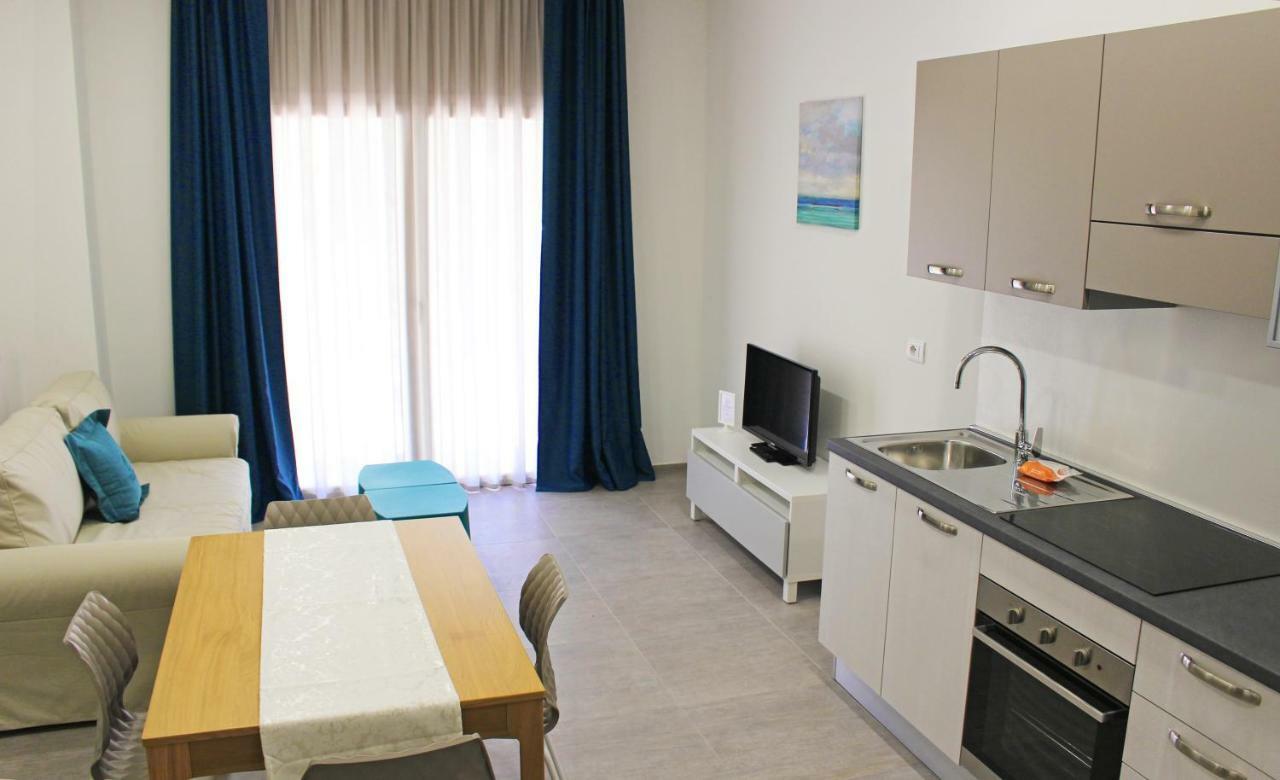 Rivabella Suite Apartments Rimini Exterior foto